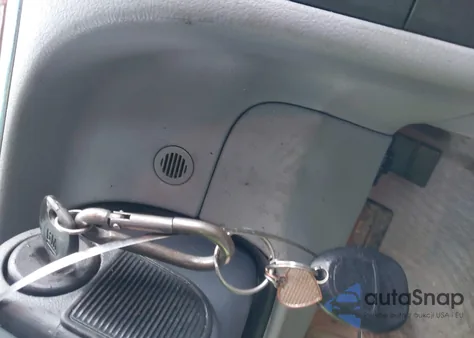 2005 Buick Lacrosse Cxl from USA, damaged, VIN 2G4WD532751225385